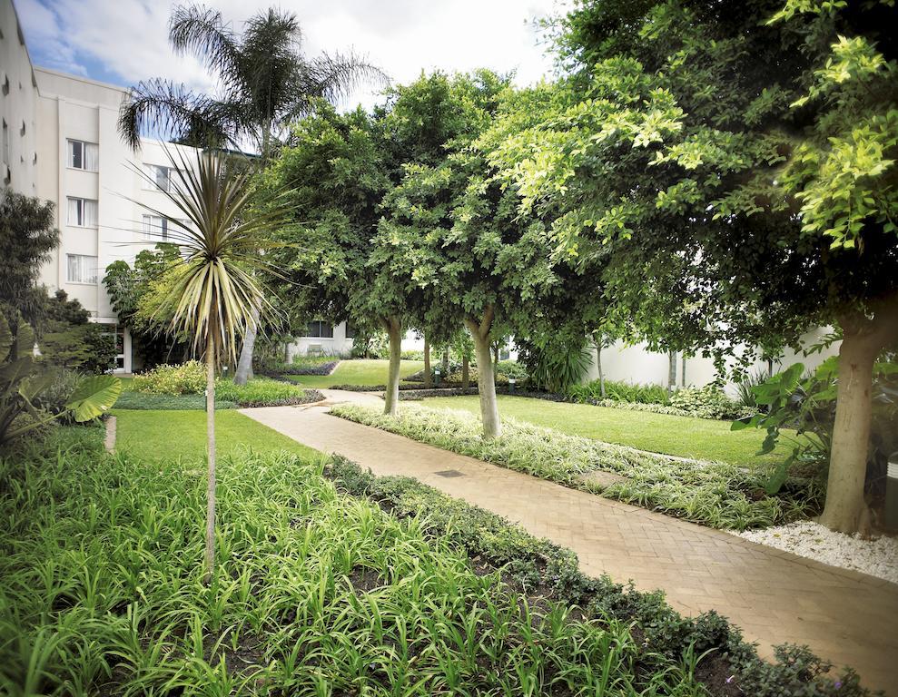 Southern Sun Ridgeway Lusaka Eksteriør bilde